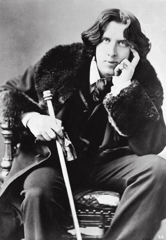 File:Oscar Wilde.jpg